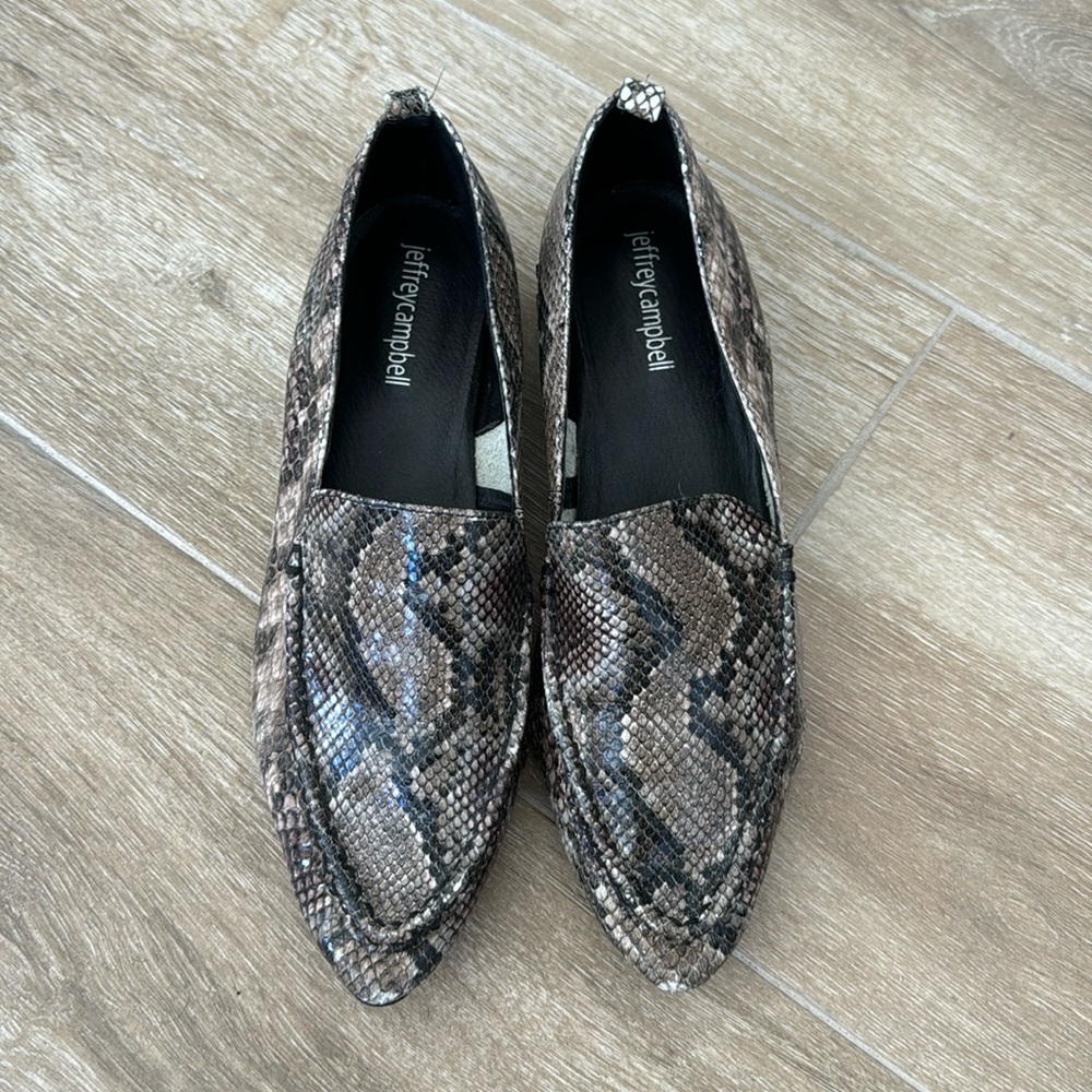 Jeffrey Campbell flats